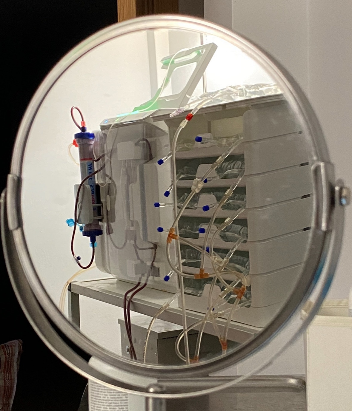 Mi primera diálisis. Un trasplantado.